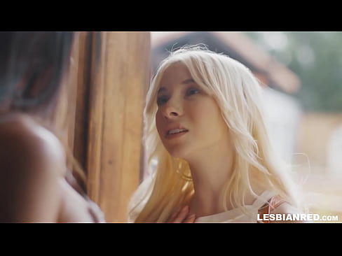 ❤️ Vajza vjen në shtëpi disa muaj më vonë dhe përfundon duke ngrënë pidhin e njerkës së saj ❤️ Porno në sq.ixiporn.ru ❤