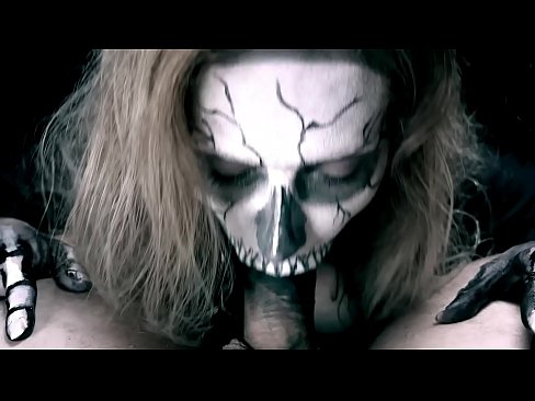 ❤️ Vajzë demonike që thith karin me gojën e saj të zezë dhe gëlltit sperma. ❤️ Porno në sq.ixiporn.ru ❤