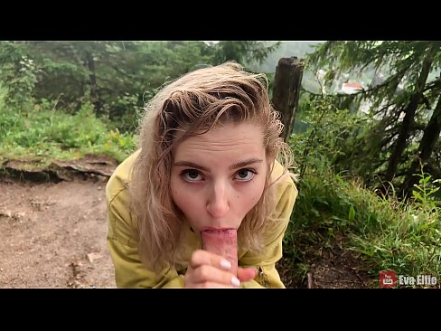 ❤️ Vajza gëlltitet sperma pas një blowjob publike - Eva Elfi ❤️ Porno në sq.ixiporn.ru ❤
