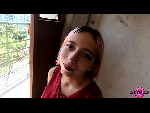 ❤️ Sensual student thith një të huaj në pjesën e jashtme - sperma në fytyrën e tij ❤️ Porno në sq.ixiporn.ru ❤